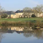 Chateau De לינה וארוחת בוקר Vouilly
