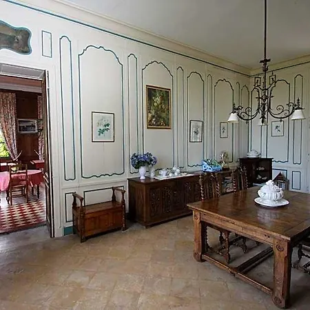 فندق مبيت وإفطار Chateau De Vouilly