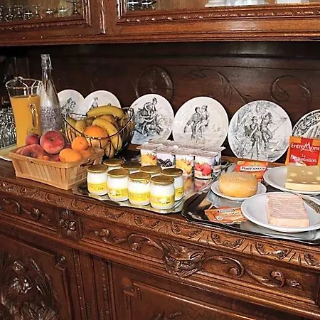 Chateau De فندق مبيت وإفطار Vouilly