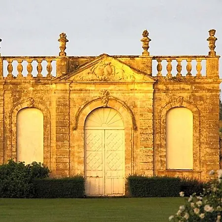 فندق مبيت وإفطار Chateau De
