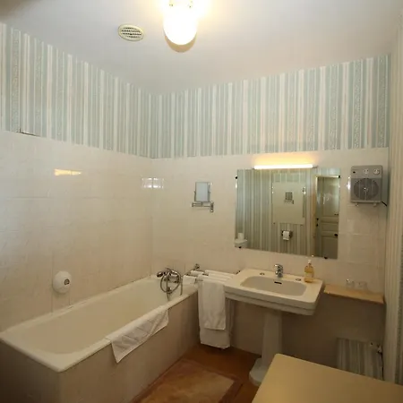 Chateau De 3* Vouilly