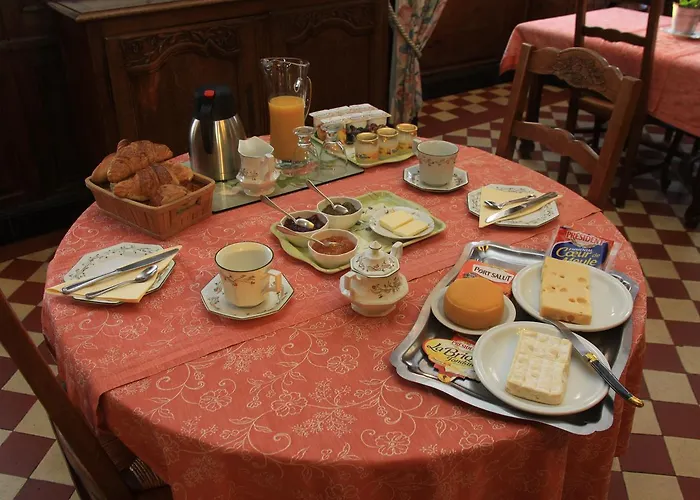 Chateau De Bed & Breakfast Vouilly